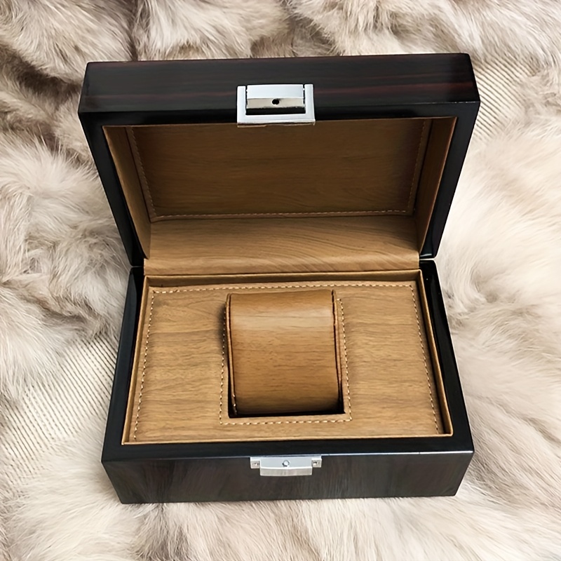 Luxuriöses, lackiertes Uhrenge – Luxury Watch Store Bewertung und Preis
