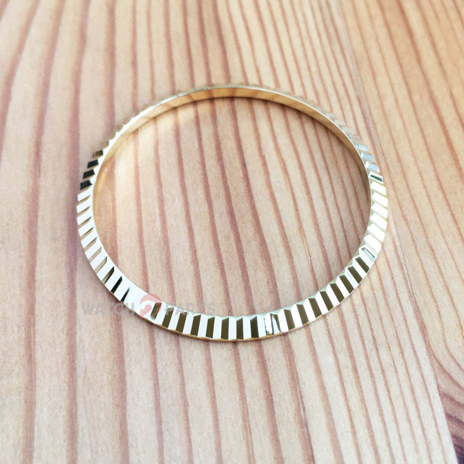 Geriffelte Ringlünette aus Sta – Rolex Watch Datejust Bewertung und Preis